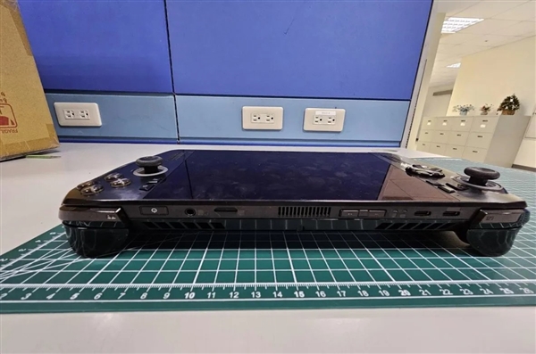 box掌机亮相pg电子首页X(图5)
